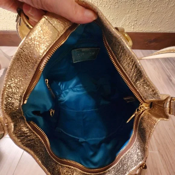 Coach Gold Shoulder Bag - Picture 14 of 15